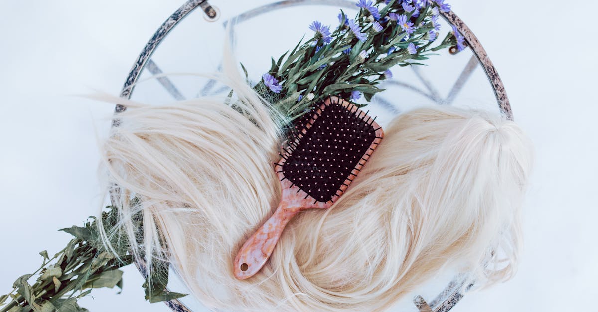 découvrez les dernières tendances en coiffure avec notre sélection variée de hairstyles. que vous cherchiez des idées pour un look quotidien, une occasion spéciale ou simplement de l'inspiration, trouvez le style parfait qui mettra en valeur votre personnalité et votre beauté.