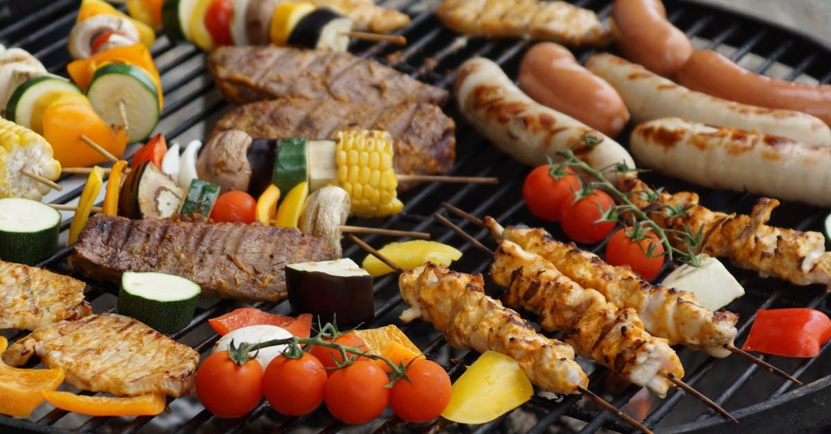 découvrez l'art des brochettes avec des recettes savoureuses et créatives. que vous soyez amateur de viande, de légumes ou de fruits, apprenez à préparer des skewers délicieux pour vos barbecues, pique-niques et repas en plein air.